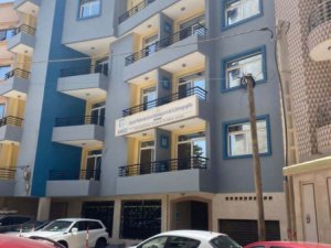 Vente immeuble R+ 4 300 m2 titre foncier individuel Dakar Sénégal