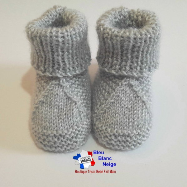 Chaussons tricot bébé layette tricotée main