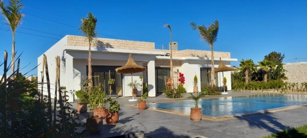 Vente Jolie villa région zone urbaine Essaouira Maroc