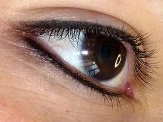 EYE LINER PERMANENT MOUGINS CANNES GRASSE NICE Alpes Maritimes