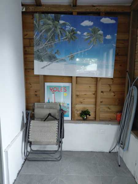 Bungalow blanc de Frégate en Location saisonnière.