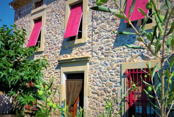Façade en pierres