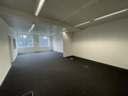 Bel espace de Bureaux à Luxembourg Cessange