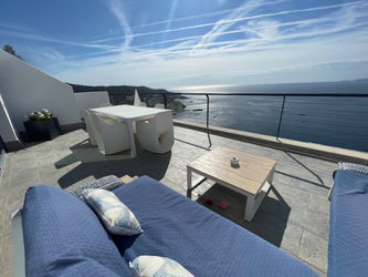Maison 1 vue exceptionnelle mer Canyelles surplombant baie Rosas piscine privée