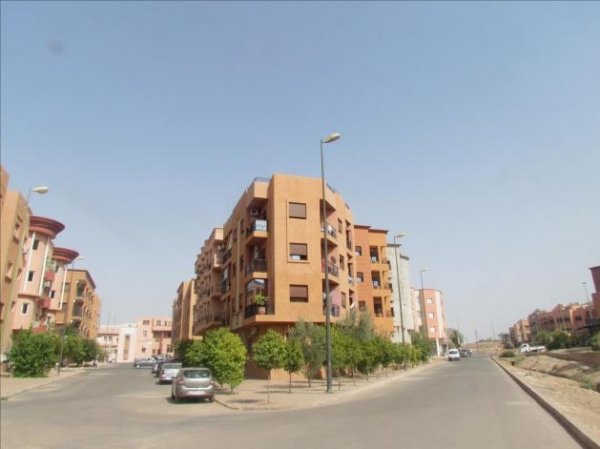 Vente 1 appartement 3 façades 76 M Marrakech Maroc
