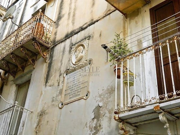 Vente Appartement dans 1 bâtiment d'époque près Piazza Duomo Ortigia