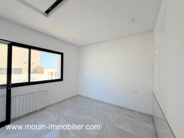 Villa avec piscine S+5 à vendre à Hammamet Nord