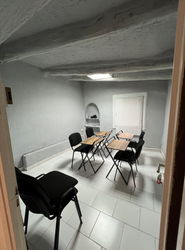 location Bureau/local rénové emplacement numéro 1 centre-ville proche Aix Provence Saint-Maximin-la-Sainte-Baume