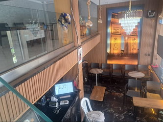 Café arc de triomphe de haut standing