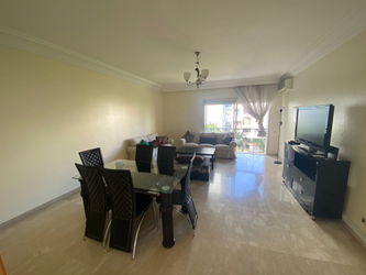 Location Magnifique appartement vue jardin Casablanca Maroc