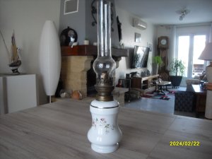 lampe pétrole vintage Nézignan-l&#039;Evêque Hérault