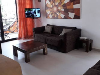 Salon + balcon
