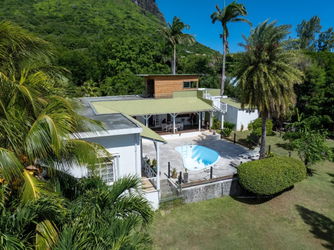 Villa au pied du Morne Brabant – Grand terrain, atmosphère authentique