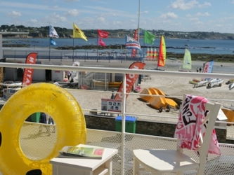 Location Appart &amp;quot pieds dans l&#039;eau&amp;quot -Plougonvelin piscine Finistère