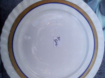 Paire d&#039;assiettes porcelaine luxe allemande dorées feuille Alpes Maritimes