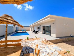 Vente Villa OROTINA l&#039;architecture moderne piscine Djerba Tunisie