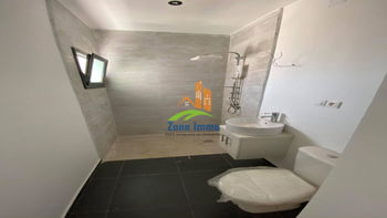Location Beau studio l&#039;étage Ivato Antananarivo Madagascar
