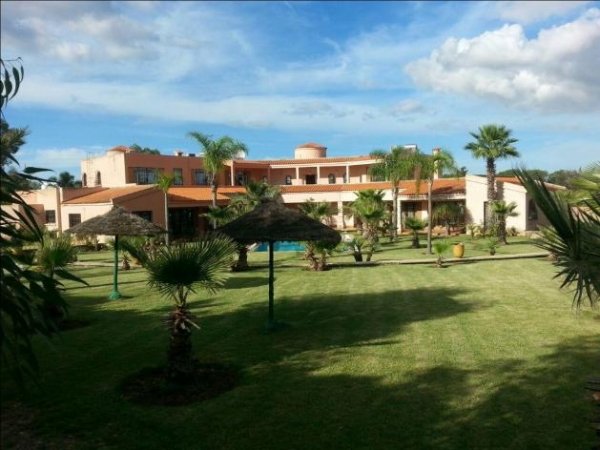 Vente Villa prestigieuse piscine jardin 1H Bouskoura Casablanca Maroc