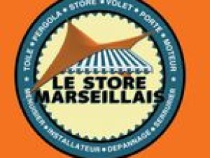 Store pergola parasol voile d&#039;ombrage Forcalquier Alpes de Haute Provence