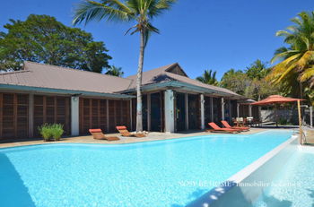 Vente Magnifique villa standing plage Ile Nosy Be Madagascar