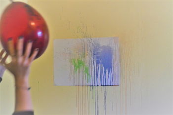 Art sur la toile « visuel » : Jet de peinture
