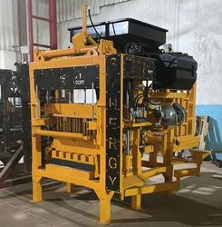 Machine parpaing, machine de fabrication de Parpaing (Brique)