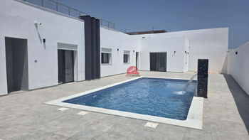 Villa /