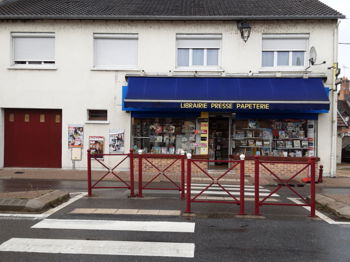 façade avec appartement