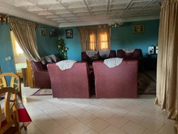 Salon de la maison au rdc