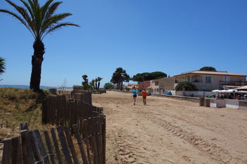bord de mer de l'ayguade a hyeres 83400