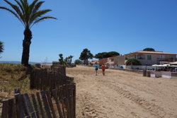 bord de mer de l'ayguade a hyeres 83400