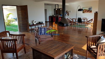 Vente Villa contemporaine F4+studio jardin Ambatobe Madagascar