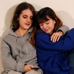 COURS THÉÂTRE POUR LES ADOS ANS – SAISON 2025/2026 Paris