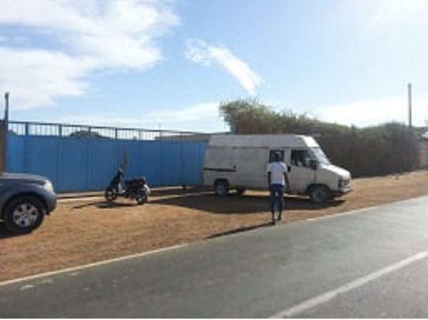 Location d'entrepôt Thiès Ville 01 hectares clôturé Sénégal