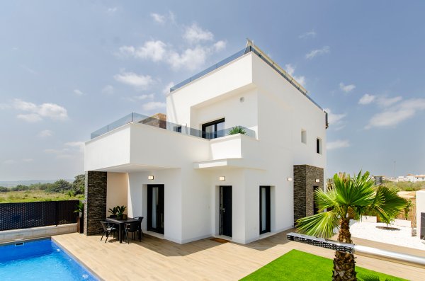Vente Villas modernes piscine privée 20/25 minutes mer/ Alicante Sud