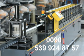 MACHINE PROFILEUSE POUR RIDEAU METALLIQUE ELECTRIQUE