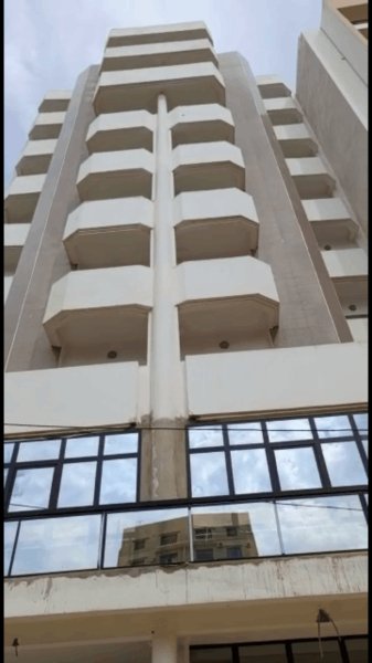 Vente Immeuble r+8 keur gorgui Dakar Sénégal
