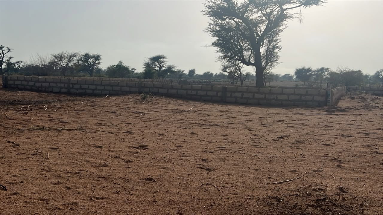 Terrains 300m2 à Malicounda