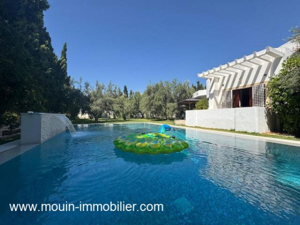 PISCINE ET JARDIN