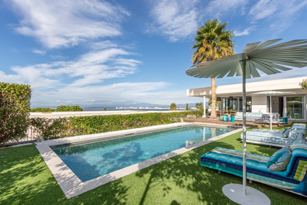 Vente villa luxe vue mer proche plage centre roses Gerone Espagne