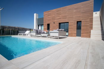 Vente Moderne Plain pied Finca Golf Torrevieja Espagne