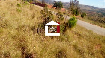 Vente 1 terrain 4HA d&#039;une route nationale RN1 Soavinandriana Madagascar