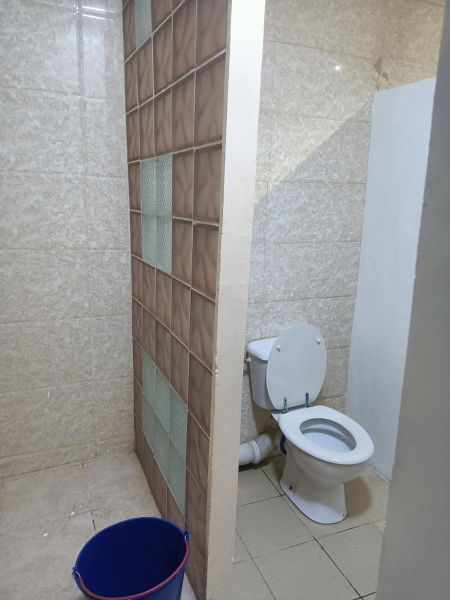 Salle d'eau et toilette