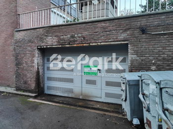 Location Parking Rue l&#039;Elan 82 Watermael-Boitsfort 1170 Bruxelles Belgique