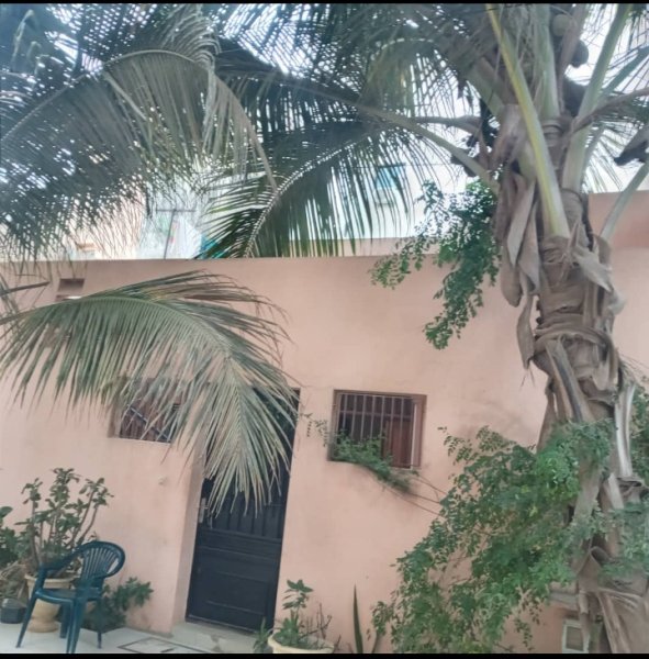 Vente villa 6 pièces 200m2 aux maristes Dakar Sénégal
