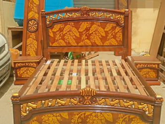 Lit 3 places avec 2 commodes
