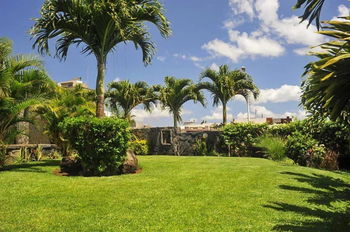 FLIC EN FLAC - Villa de 3 chambres avec piscine et jardin à louer