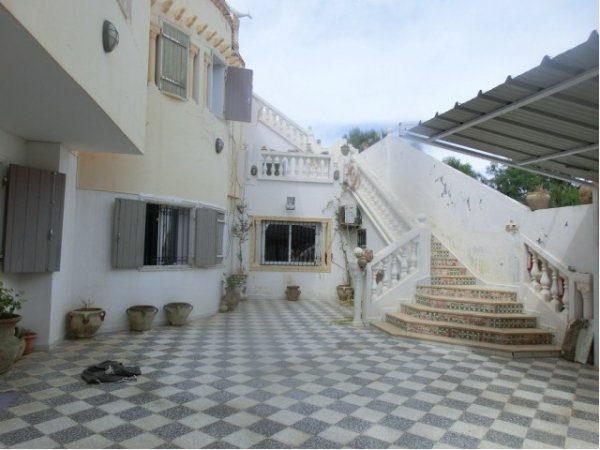 Vente 1 grande villa chott mariam Sousse Tunisie