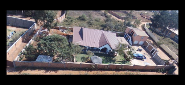 Villa moderne avec piscine