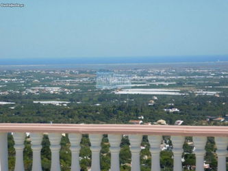 Vente Villa 4 chambres, terrasse couverte, Faro